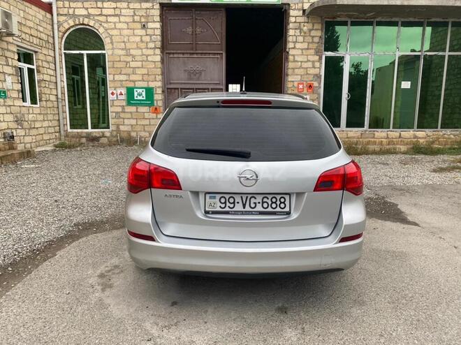 Opel Astra 2012, 194,000 km - 1.4 l - Şəmkir