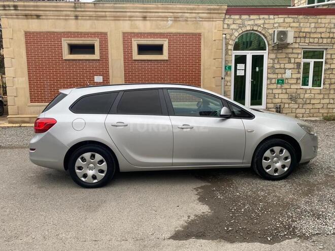 Opel Astra 2012, 194,000 km - 1.4 l - Şəmkir