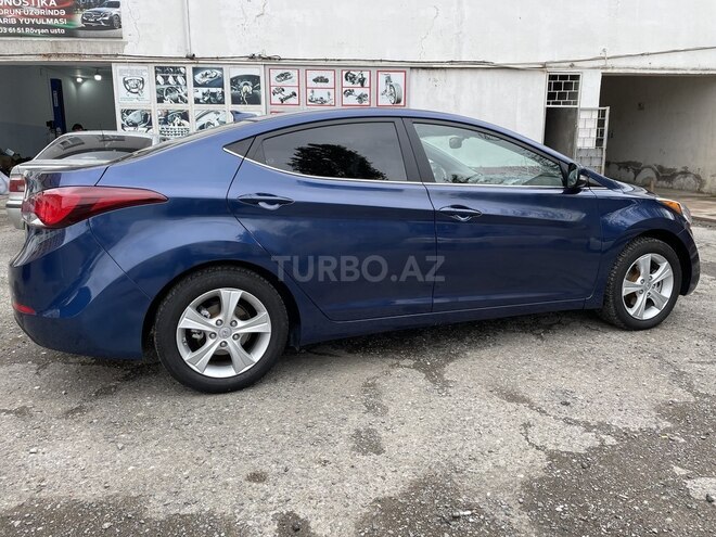 Hyundai Elantra 2015, 114,263 km - 1.8 l - Bakı