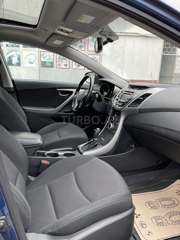 Hyundai Elantra 2015, 114,263 km - 1.8 l - Bakı