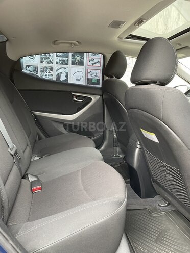 Hyundai Elantra 2015, 114,263 km - 1.8 l - Bakı
