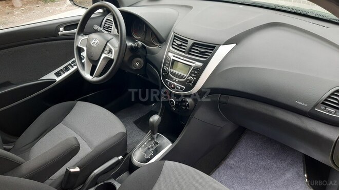 Hyundai Accent 2011, 138,000 km - 1.6 l - Bakı