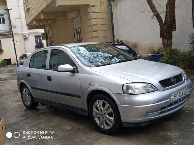 Opel Astra 2000, 380,000 km - 1.4 l - Bakı