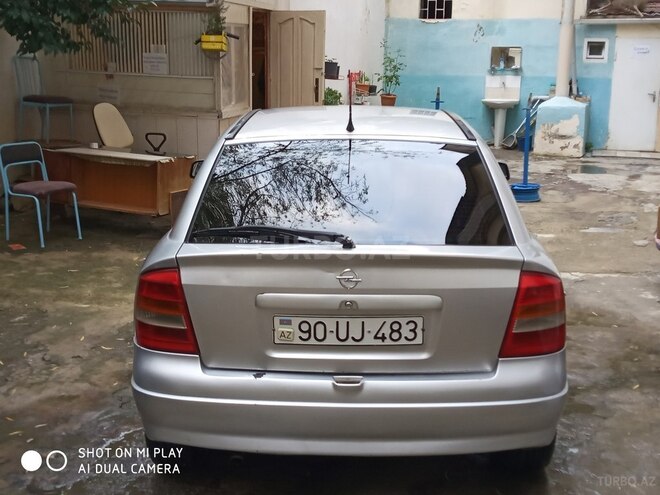 Opel Astra 2000, 380,000 km - 1.4 l - Bakı
