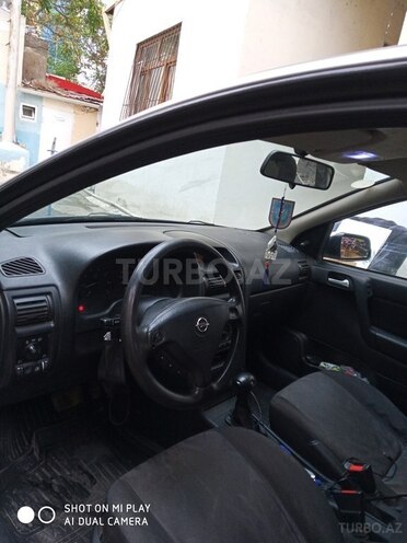 Opel Astra 2000, 380,000 km - 1.4 l - Bakı