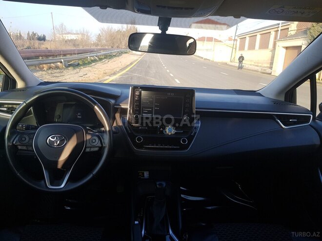 Toyota Corolla 2019, 60,000 km - 1.6 l - Bakı
