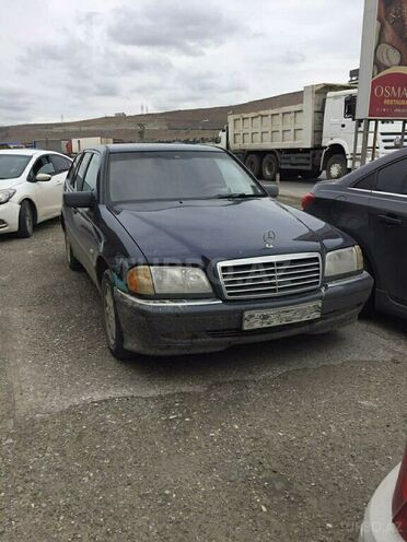 Mercedes C 180 1998, 340,000 km - 1.8 l - Bakı