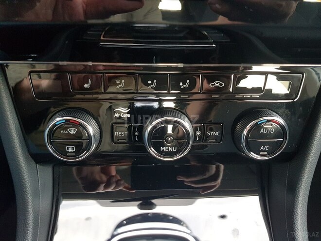 Skoda Superb 2019, 19,900 km - 1.4 л - Bakı