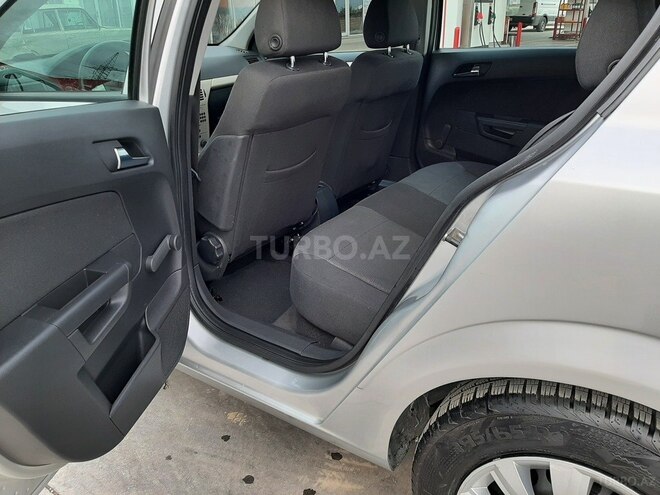 Opel Astra 2008, 119,000 km - 1.4 л - Bakı