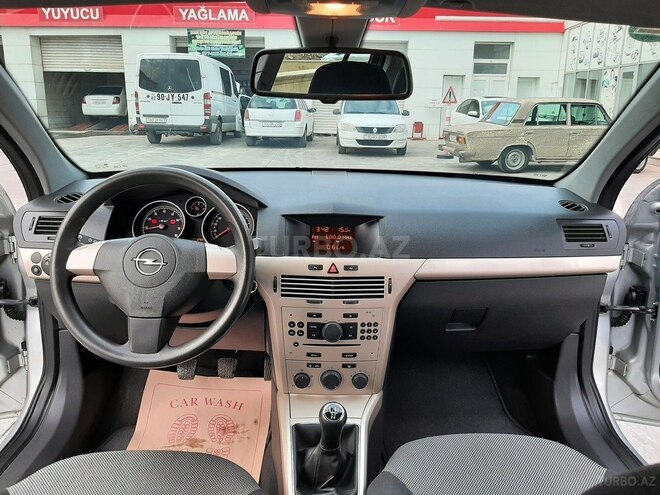 Opel Astra 2008, 119,000 km - 1.4 л - Bakı