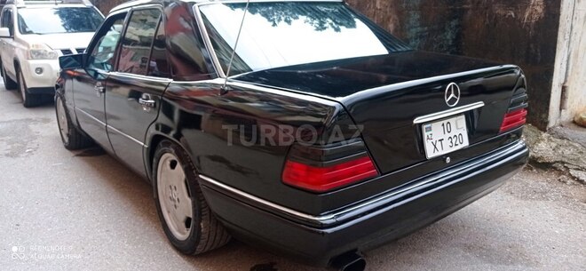 Mercedes E 320 1994, 354,650 km - 3.2 l - Sumqayıt