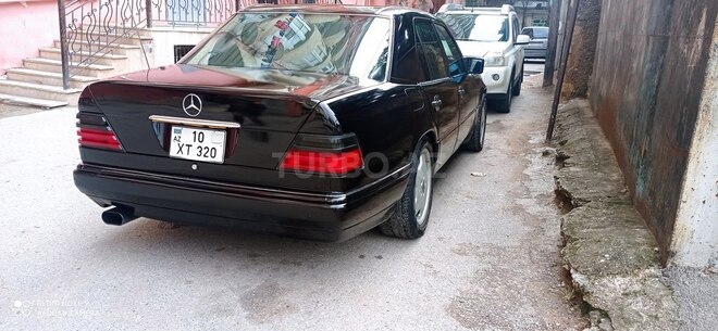 Mercedes E 320 1994, 354,650 km - 3.2 l - Sumqayıt