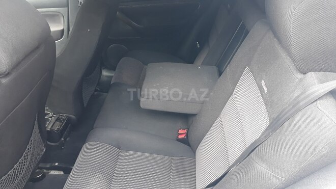 Volkswagen Golf 2000, 325,000 km - 1.8 l - Bakı