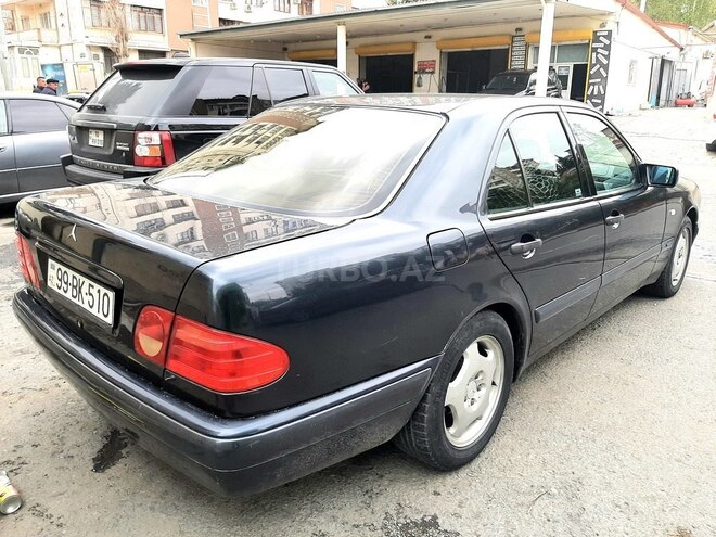 Mercedes E 200 1997, 225,000 km - 2.0 l - Bakı