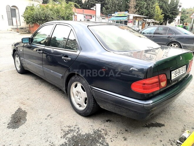 Mercedes E 200 1997, 225,000 km - 2.0 l - Bakı