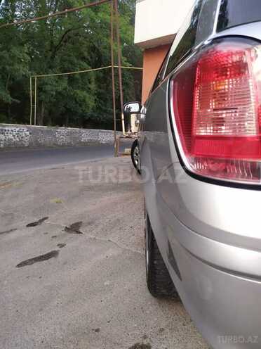 Opel Astra 2009, 155,218 km - 1.4 l - Zaqatala