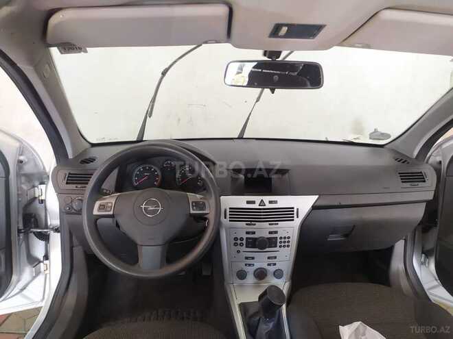 Opel Astra 2009, 155,218 km - 1.4 l - Zaqatala