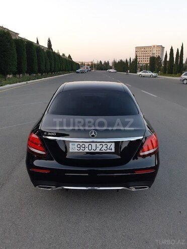 Mercedes E 300 2017, 70,000 km - 2.0 l - Gəncə