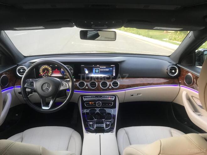 Mercedes E 300 2017, 70,000 km - 2.0 l - Gəncə