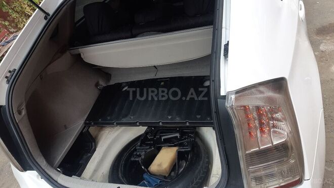 Toyota Prius 2011, 280,000 km - 1.5 l - Bakı