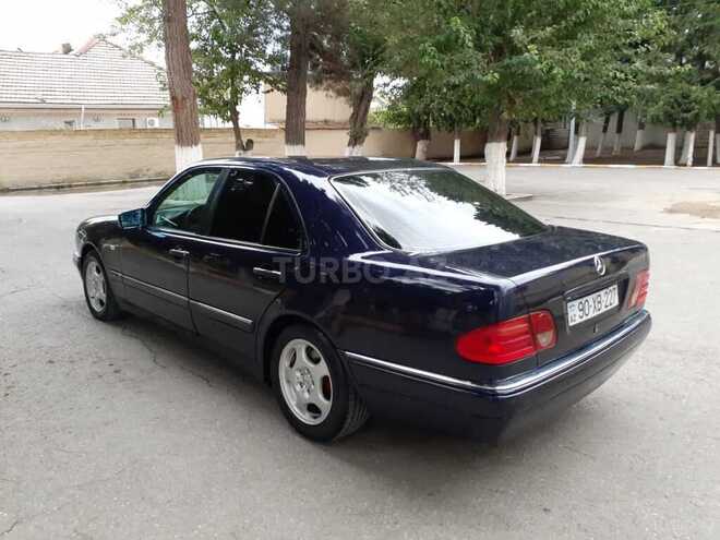 Mercedes E 230 1996, 289,000 km - 2.3 л - Sumqayıt