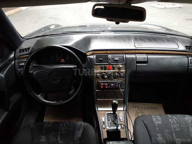 Mercedes E 230 1996, 289,000 km - 2.3 л - Sumqayıt