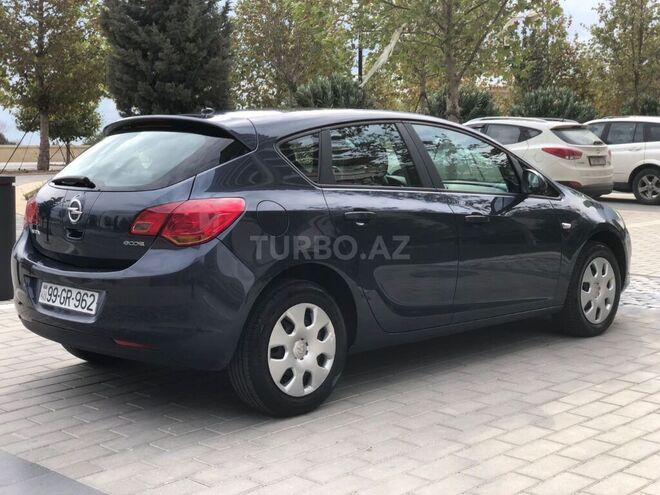 Opel Astra 2010, 148,600 km - 1.3 l - Bakı