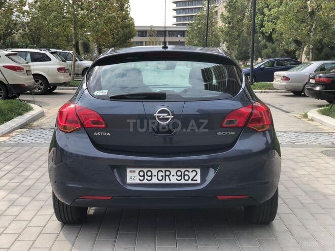 Opel Astra 2010, 148,600 km - 1.3 l - Bakı