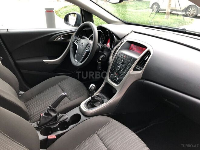 Opel Astra 2010, 148,600 km - 1.3 l - Bakı