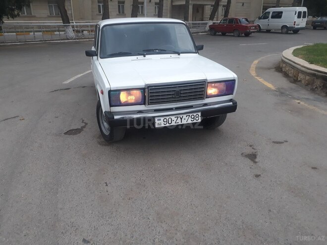 LADA (VAZ) 2107 2003, 370,000 km - 1.6 л - Beyləqan