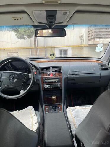 Mercedes C 230 1997, 309,892 km - 2.3 l - Bakı