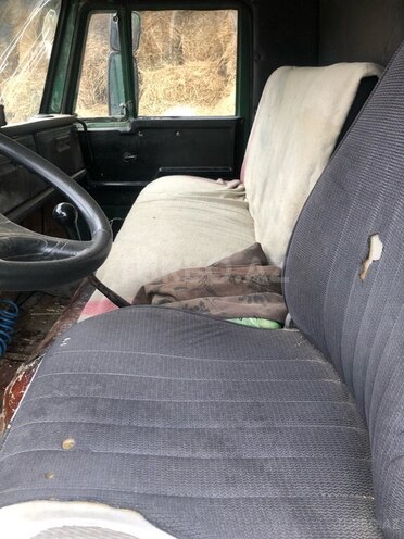 KamAz 55111 1987, 300,000 km - 11.0 l - Şamaxı