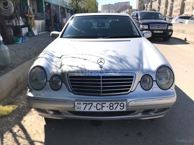 Mercedes E 240 2001, 226,000 km - 2.4 l - Bakı