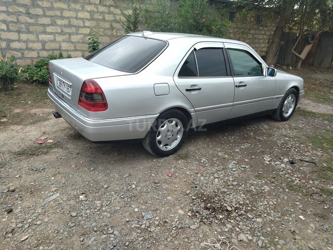 Mercedes C 250 1996, 670,000 km - 2.5 l - İmişli
