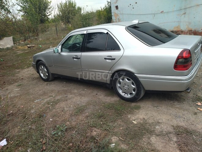 Mercedes C 250 1996, 670,000 km - 2.5 l - İmişli