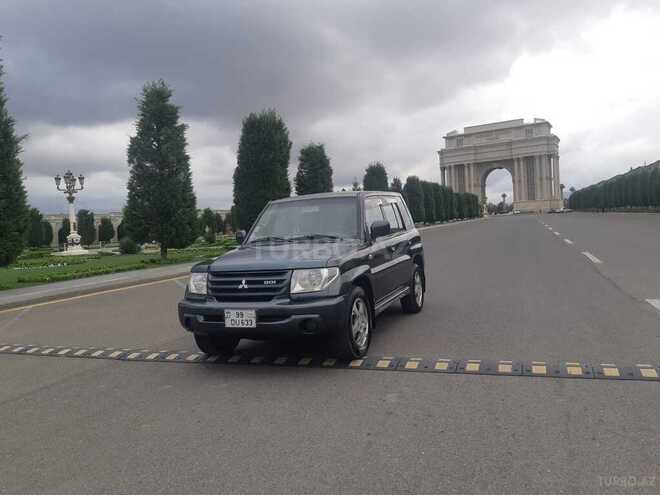 Mitsubishi Pajero io 2002, 235,000 km - 2.0 л - Gəncə