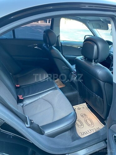 Mercedes E 220 2006, 185,000 km - 2.2 l - Sumqayıt