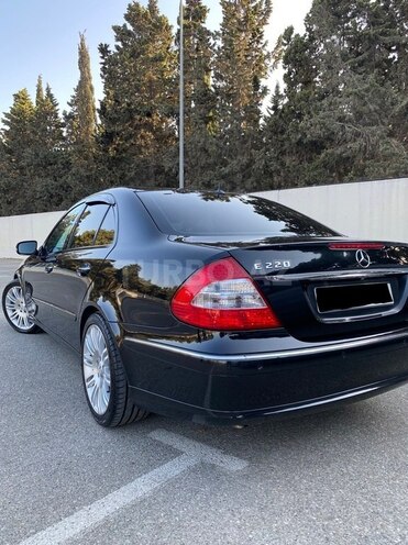 Mercedes E 220 2006, 185,000 km - 2.2 l - Sumqayıt