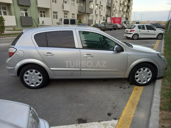 Opel Astra 2006, 227,500 km - 1.3 л - Bakı