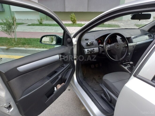 Opel Astra 2006, 227,500 km - 1.3 л - Bakı