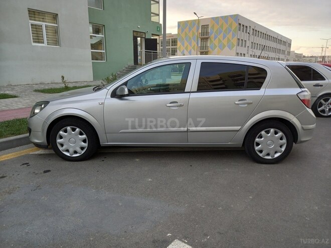 Opel Astra 2006, 227,500 km - 1.3 л - Bakı