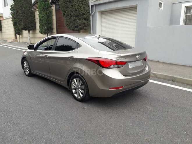 Hyundai Elantra 2015, 147,513 km - 1.8 l - Bakı
