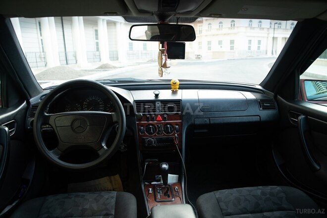 Mercedes C 180 1998, 320,000 km - 1.8 l - Bakı