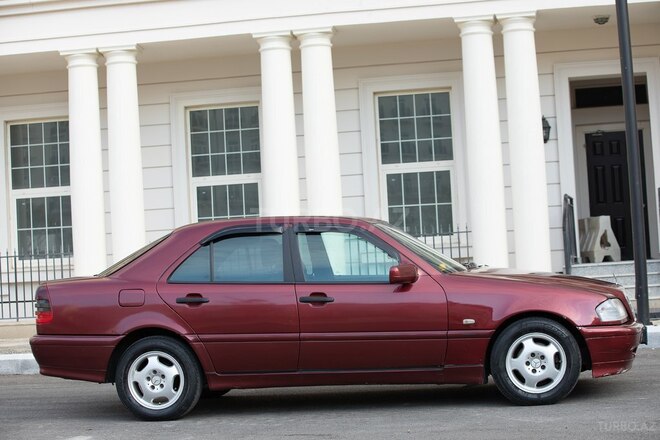 Mercedes C 180 1998, 320,000 km - 1.8 l - Bakı