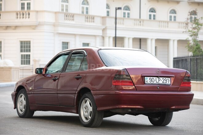 Mercedes C 180 1998, 320,000 km - 1.8 l - Bakı