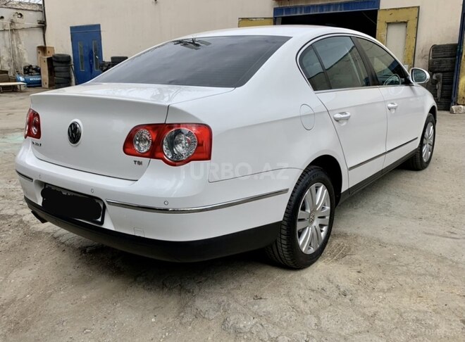 Volkswagen Passat 2010, 256,000 km - 1.8 л - Bakı