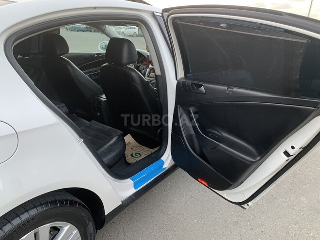 Volkswagen Passat 2010, 256,000 km - 1.8 л - Bakı
