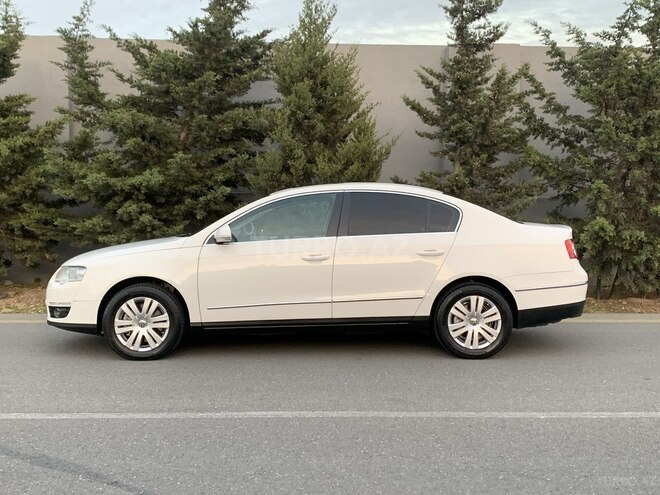 Volkswagen Passat 2010, 256,000 km - 1.8 л - Bakı