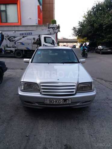 Mercedes C 200 1998, 260,000 km - 2.0 l - Bakı