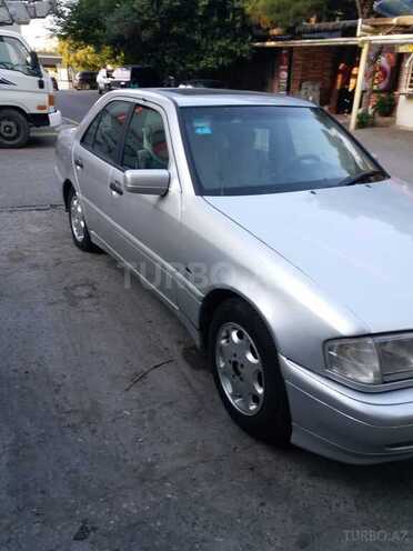 Mercedes C 200 1998, 260,000 km - 2.0 l - Bakı
